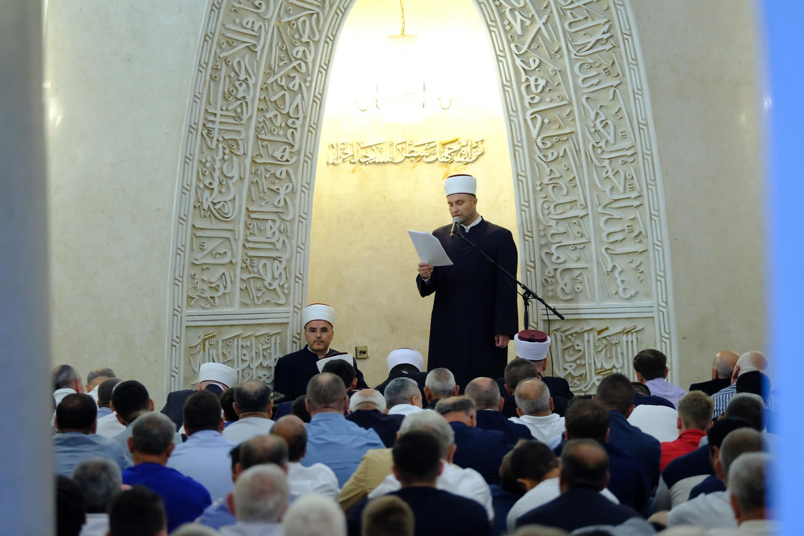 09.07.2022., Zagreb - U Islamskom centru Zagreb vjernici su klanjali Bajram namaz kojim se obiljezava prvi dan Burban-bajrama. Photo: Slaven Branislav Babic/PIXSELL