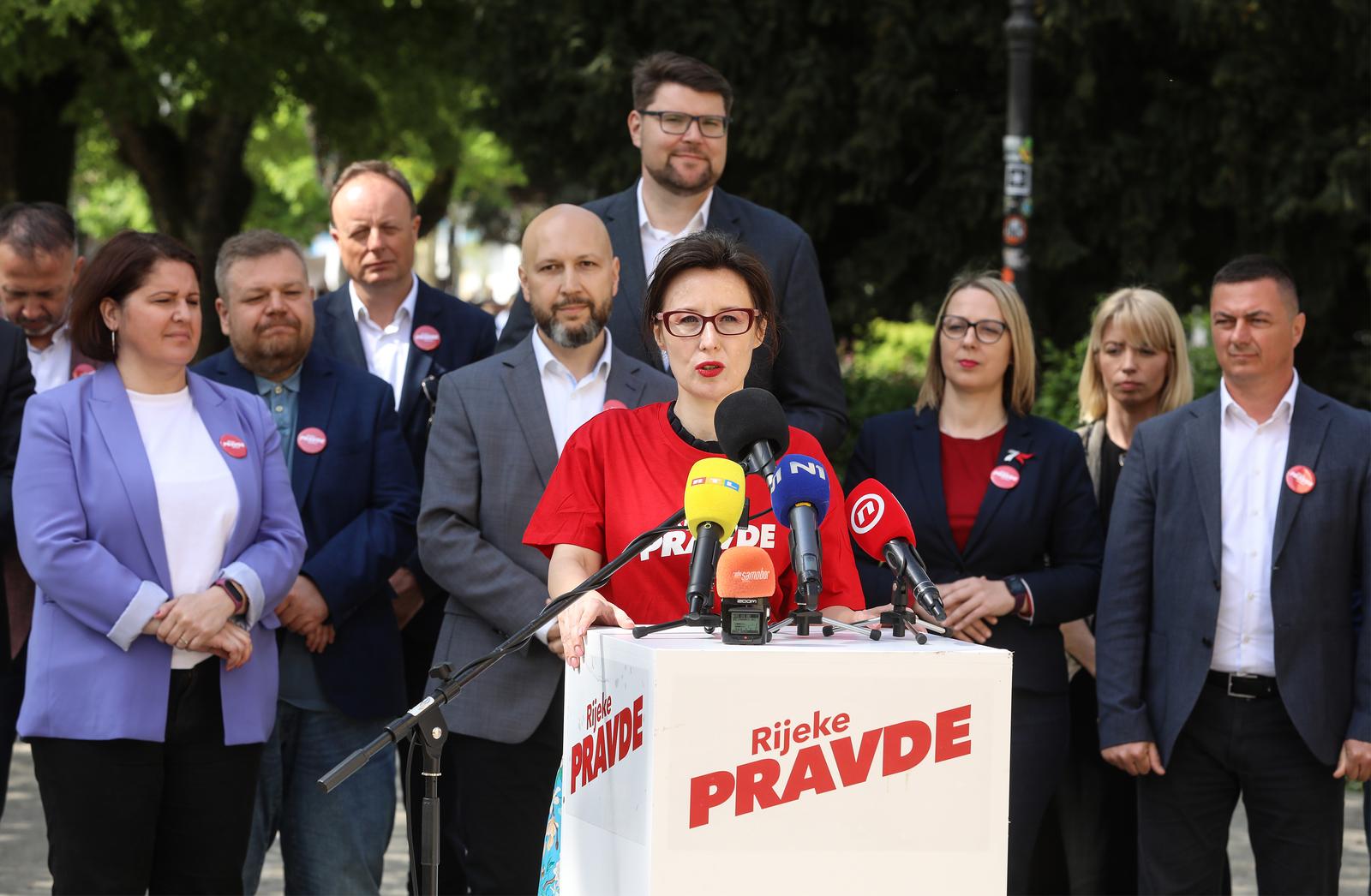 10.04.2024., Samobor - Predstavljanje kandidatkinja i kandidata liste koalicije Rijeke pravde za VI. izbornu jedinicu odrzala se u Samoboru. Predsjednik SDP-a Pedja Grbin nazocio je predstavljanju kandidata.       Photo: Robert Anic/PIXSELL