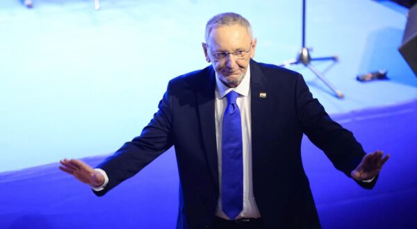 12.03.2024., Lauba, Zagreb - Ususret nadolazecim izborima za Hrvatski sabor, organizacije gradskih cetvrti HDZ-a Crnomerec, Donji Grad, Gornji Grad-Medvescak, Maksimir i Podsljeme svecanim skupom za Zagreb, obiljezili su 34. obljetnicu osnutka. Na skupu koji  je sudjelovao i predsjednik Vlade i HDZ-a Andrej Plenkovic. Photo: Marko Prpic/PIXSELL