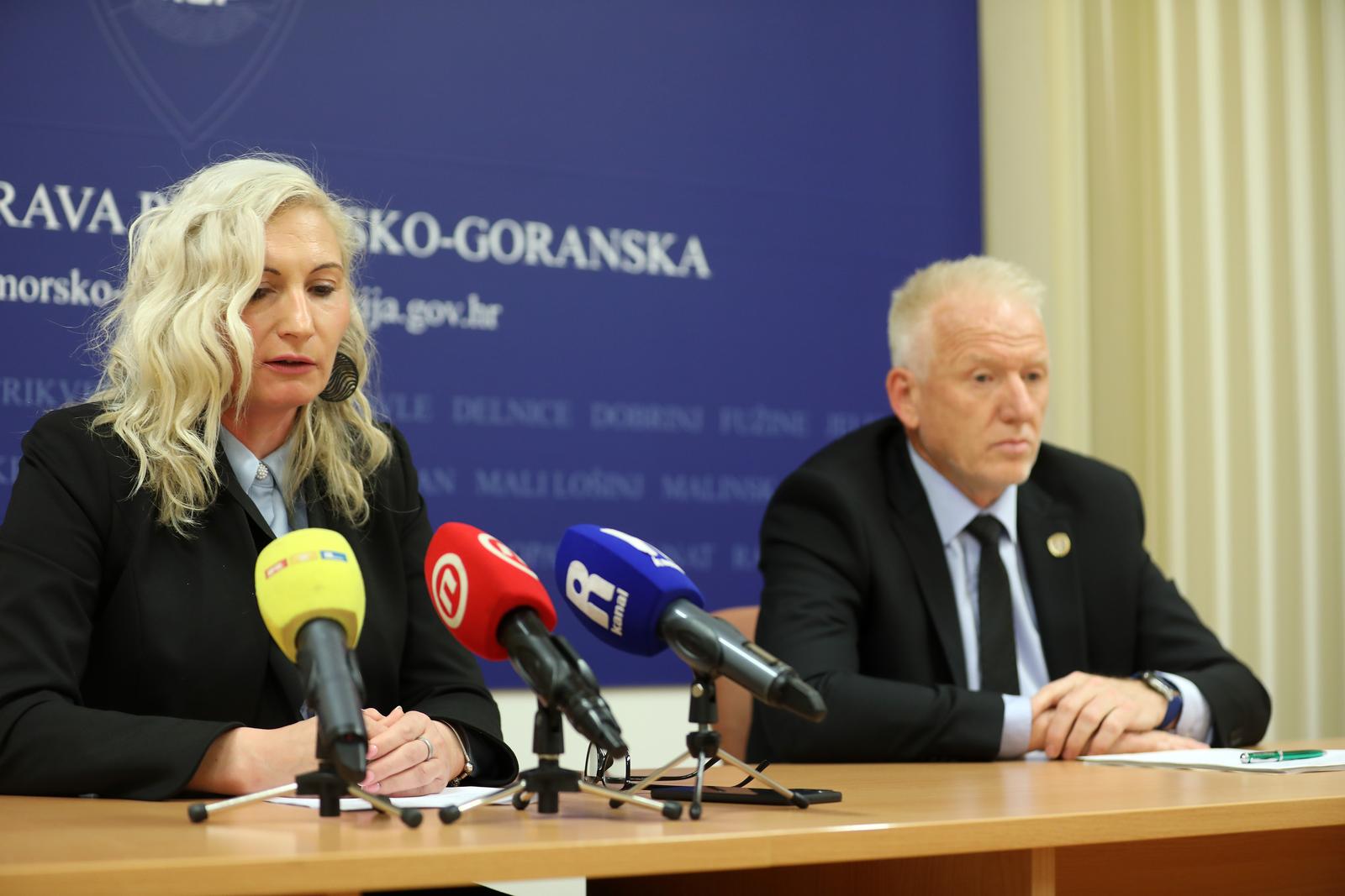 12.04.2024., Rijeka - Konferencija za novinare u Policijskoj upravi Primorsko goranskoj povodom uhicenja osumnjicenih za pocinjenje razbojnistva nad vozilom Fine. Nazocili su djelatnici policije Robert Tomac i Blazenka Cacic. Photo: Goran Kovacic/PIXSELL