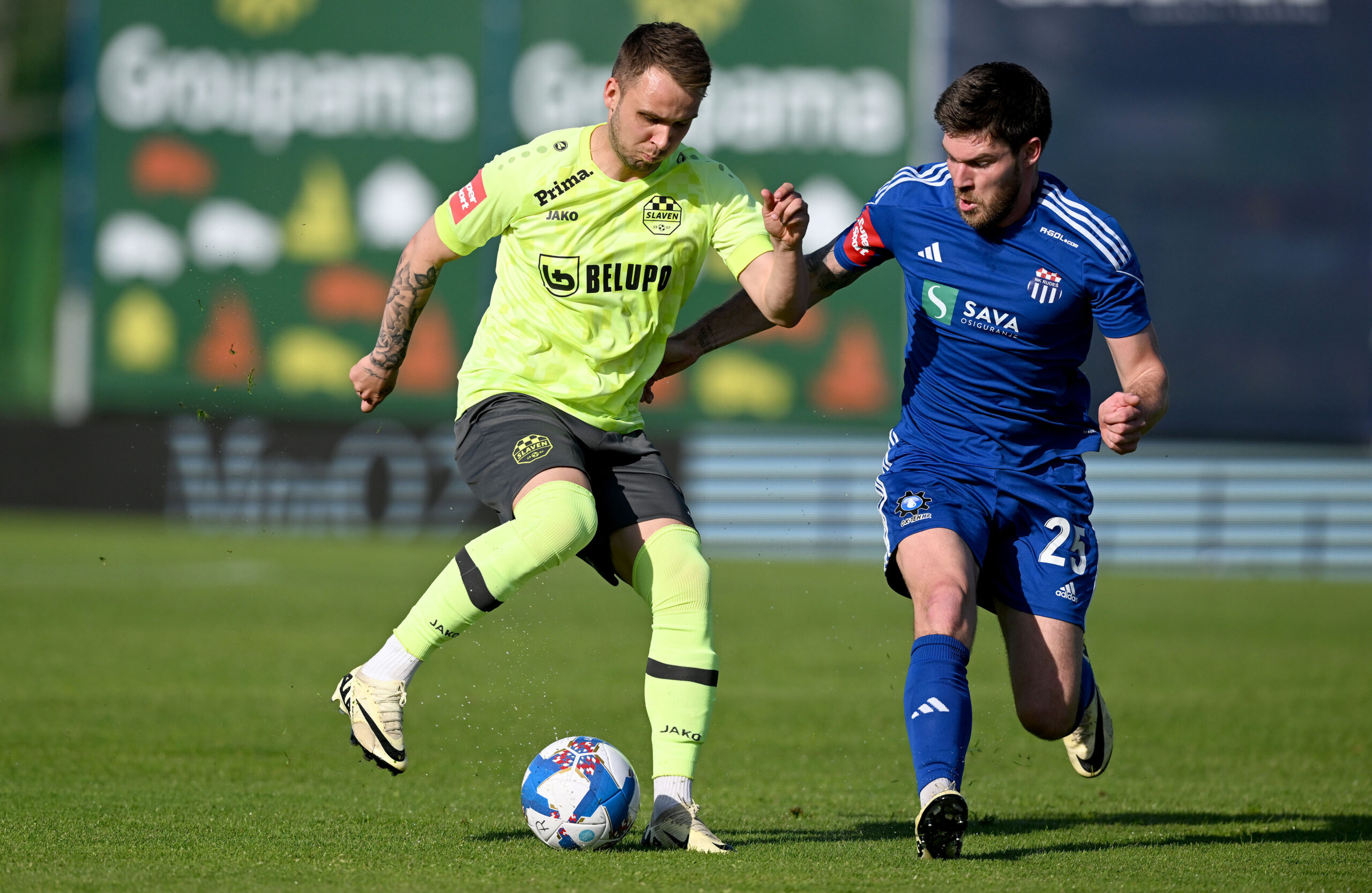 12.04.2024., SC Rudes, Zagreb - SuperSport HNL, 30. kolo, NK Rudes - NK Slaven Belupo. 
Robert Muric, Jan Dolezal Photo: Marko Lukunic/PIXSELL