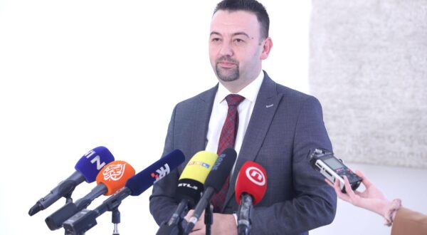 13.03.2024., Zagreb - Na konferenciji za medije odrzanoj u Saboru o aktualnim temama govorio je Marijan Pavlicek. Photo: Patrik Macek/PIXSELL