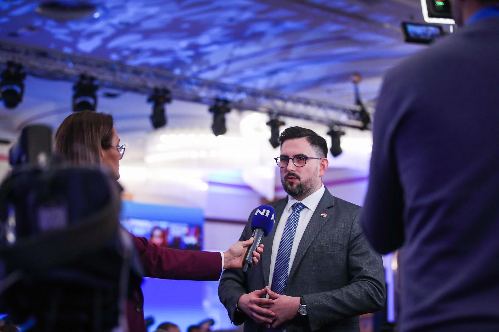 17.04.2024.., Zagreb - Docek izbornih rezultata za Hrvatski saboru u stozeru Hrvatske demokratske zajednice (HDZ), Hrvatsko socijalno-libaralne stranke (HSLS), Hrvatske demokrscanske stranke (HDS), Hrvatske narodne stranke (HNS) i Hrvatske stranke umirovljenika (HSU) u hotelu Westin. Marko Milic Photo: Slavko Midzor/PIXSELL