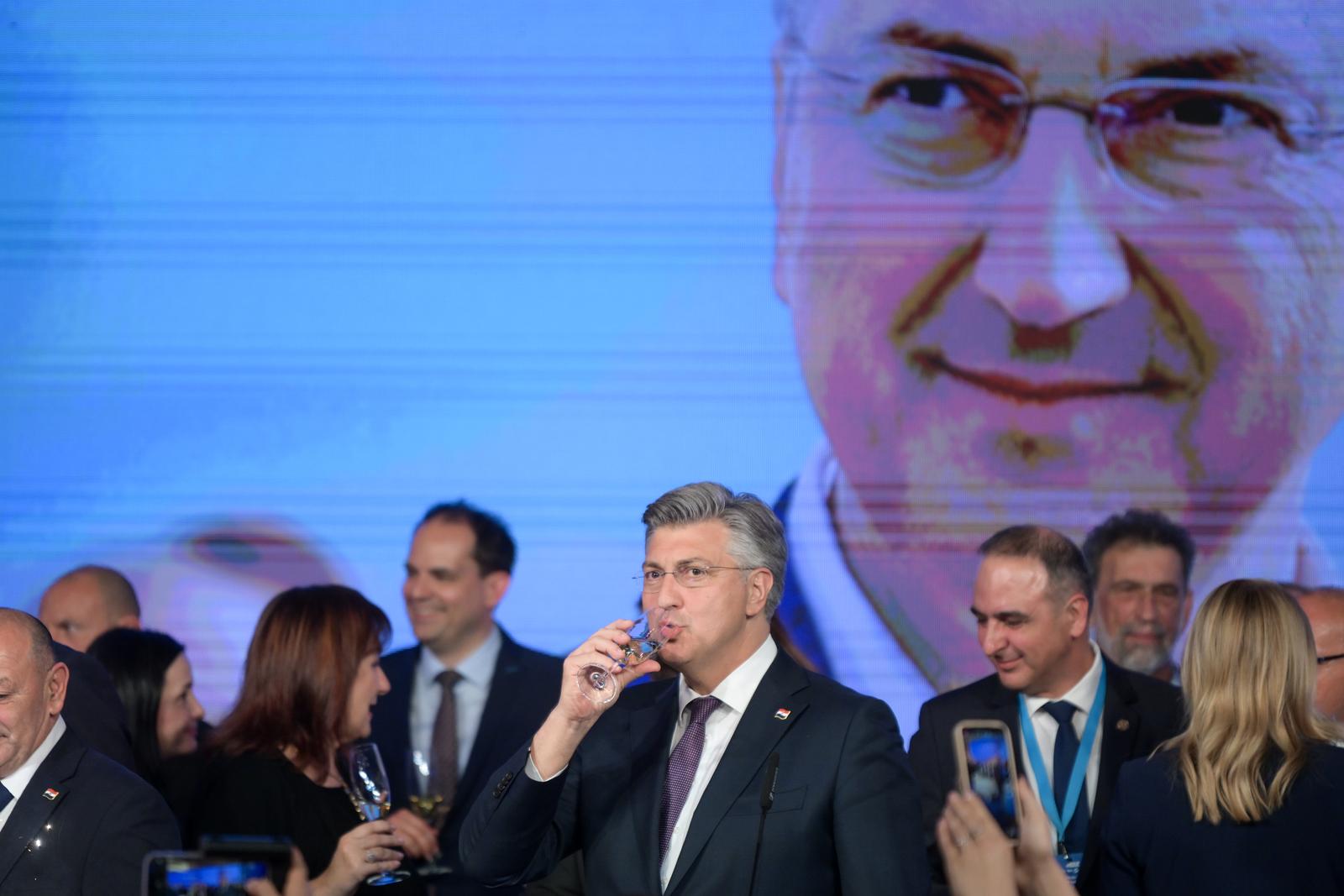 17.04.2024., Zagreb - Docek izbornih rezultata za Hrvatski saboru u stozeru Hrvatske demokratske zajednice (HDZ), Hrvatsko socijalno-libaralne stranke (HSLS), Hrvatske demokrscanske stranke (HDS), Hrvatske narodne stranke (HNS) i Hrvatske stranke umirovljenika (HSU) u hotelu Westin. Photo: Igor Soban/PIXSELL