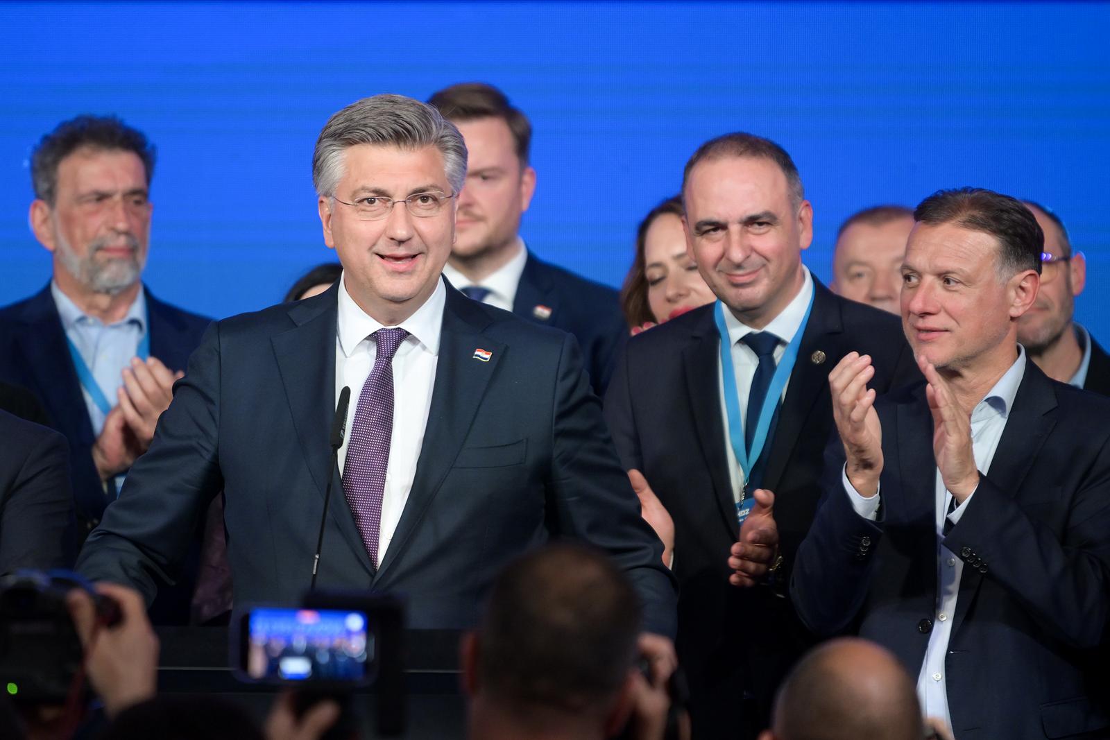 17.04.2024., Zagreb - Docek izbornih rezultata za Hrvatski saboru u stozeru Hrvatske demokratske zajednice (HDZ), Hrvatsko socijalno-libaralne stranke (HSLS), Hrvatske demokrscanske stranke (HDS), Hrvatske narodne stranke (HNS) i Hrvatske stranke umirovljenika (HSU) u hotelu Westin. Photo: Igor Soban/PIXSELL