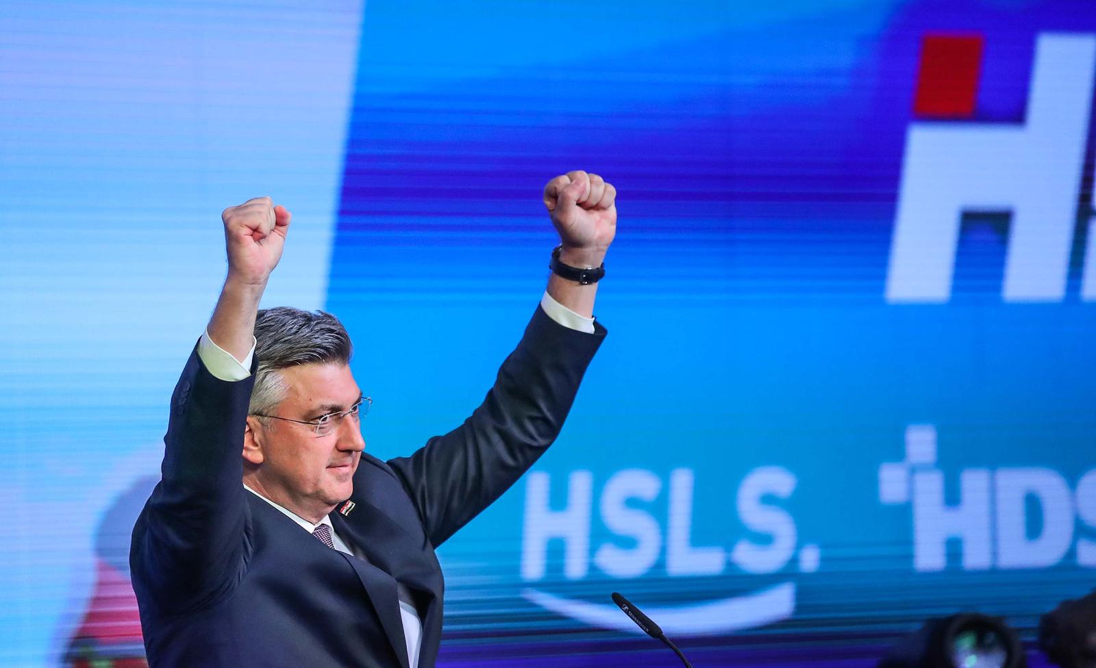 17.04.2024., Zagreb - Docek izbornih rezultata za Hrvatski saboru u stozeru Hrvatske demokratske zajednice (HDZ), Hrvatsko socijalno-libaralne stranke (HSLS), Hrvatske demokrscanske stranke (HDS), Hrvatske narodne stranke (HNS) i Hrvatske stranke umirovljenika (HSU) u hotelu Westin. Andrej Plenkovic Photo: Slavko Midzor/PIXSELL