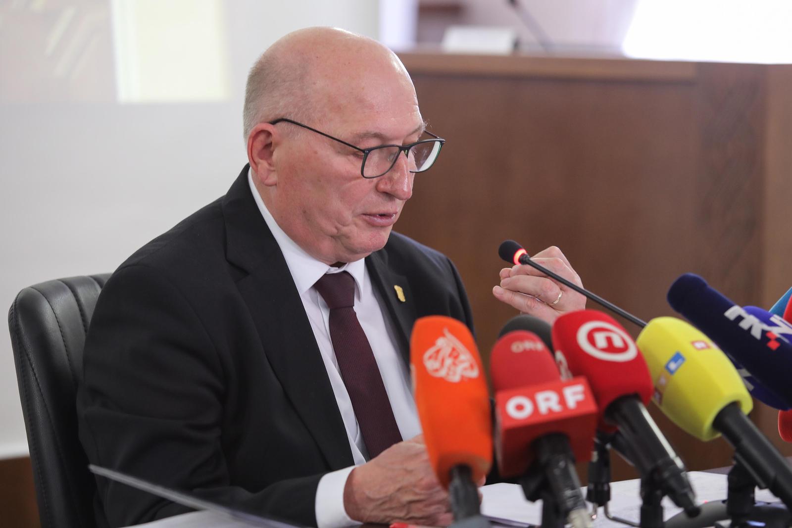 18.03.2024., Zagreb - Na Ustanovm sudu odrzana je konferencija za medije o predmetu s danasnje sjednice Ustavnog suda vezanom uz izjavu predsjednika RH Zorana Milanovica da ce se kandidirati na izborima za zastupnike u Hrvatski sabor. predsjednik Ustavnog suda Miroslav Separovic Photo: Tomislav Miletic/PIXSELL
