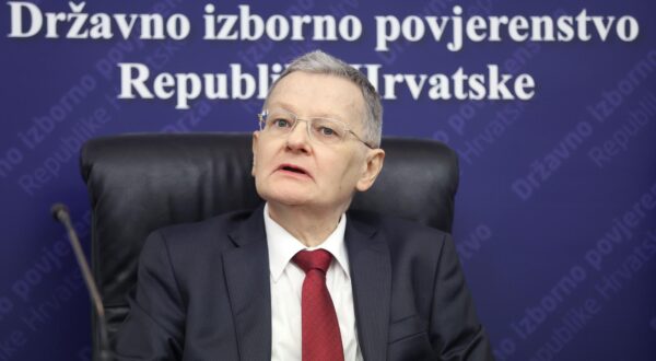 18.04.2024., Zagreb - Konferencija za medije Drzavnog izbornog povjerenstva odrzana je u zgradi Hrvatskoga sabora, na kojoj su Damir Kontrec, Radovan Dobronic, Slaven Hojski i Josip Salapic dali sluzbeni izjavu o tome kako su prosli izbori. Photo: Sanjin Strukic/PIXSELL