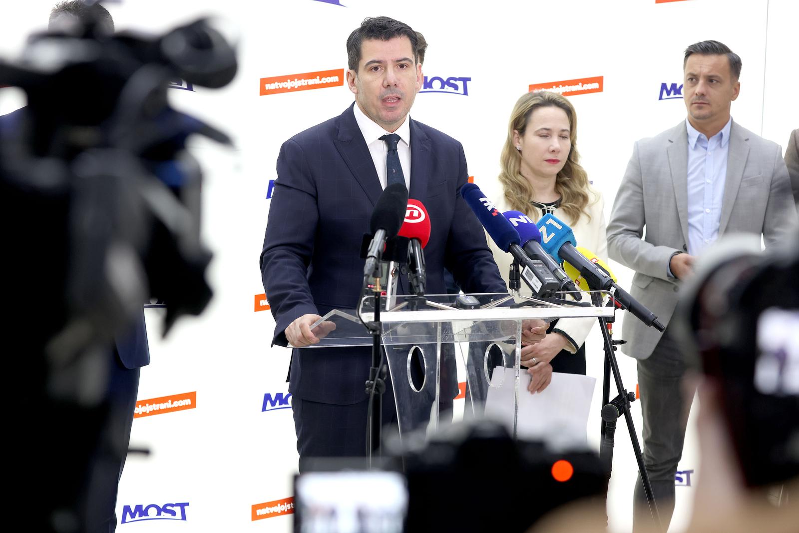 19.03.2024., Zagreb - Na konferenciji za medije odrzanoj u sjedistu stranke Most je predstavio program za pralamentarne izbore 2024. godine. Photo: Patrik Macek/PIXSELL