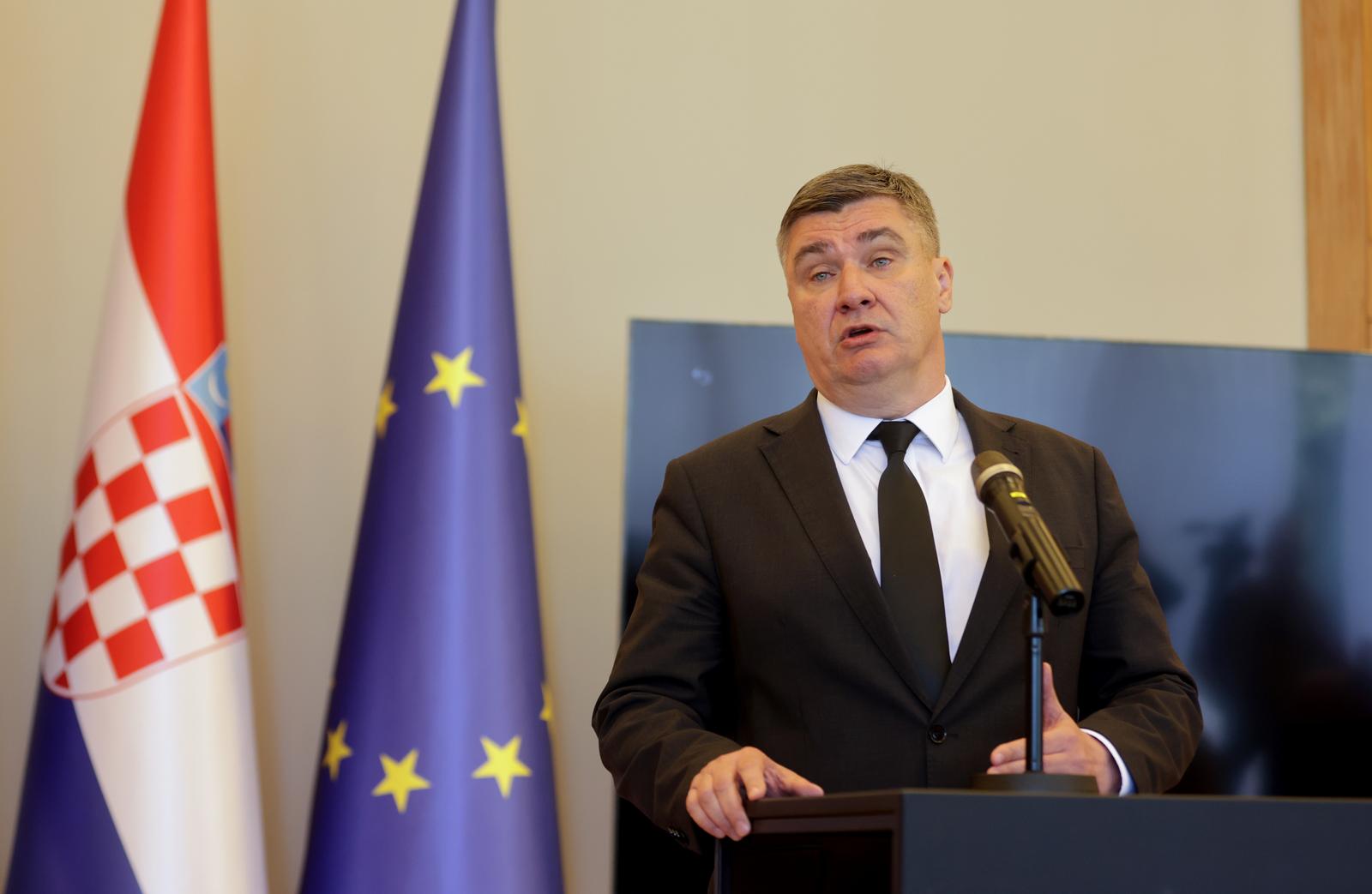 19.04.2024., Zagreb - Predsjednik Republike Zoran Milanovic na konferenciji za medije rekao je sto misli o odluci Ustavnog suda da on ni u kojem slucaju ne moze biti mandatar Vlade za sastav buduce vlade niti premijer Photo: Luka Stanzl/PIXSELL