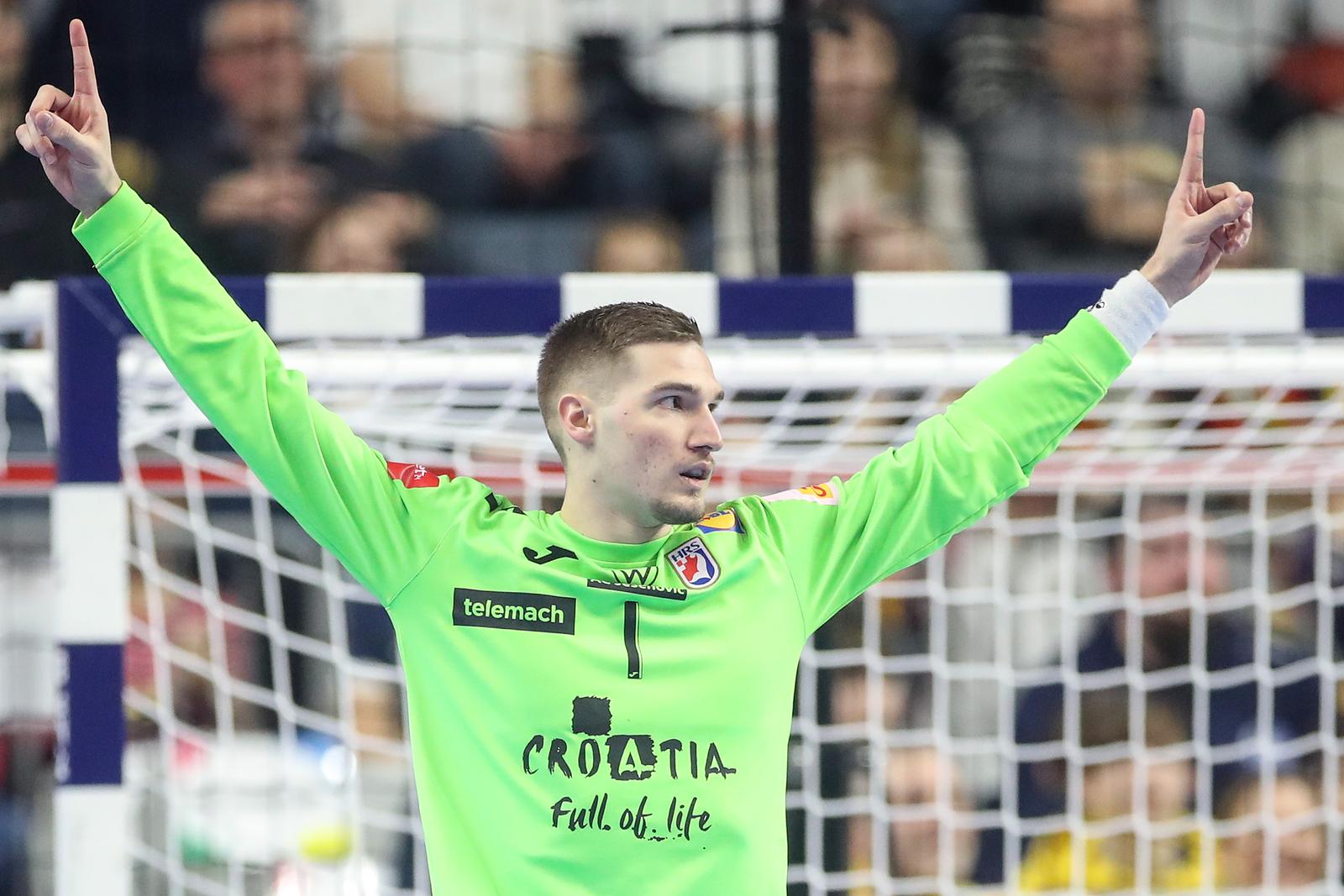 22.01.2024., Lanxess Arena, Koeln, Njemacka - EHF Europsko prvenstvo u rukometu 2024. u Njemackoj. Drugi krug, skupina 1, Hrvatska - Island. Dominik Kuzmanovic. Photo: Sanjin Strukic/PIXSELL