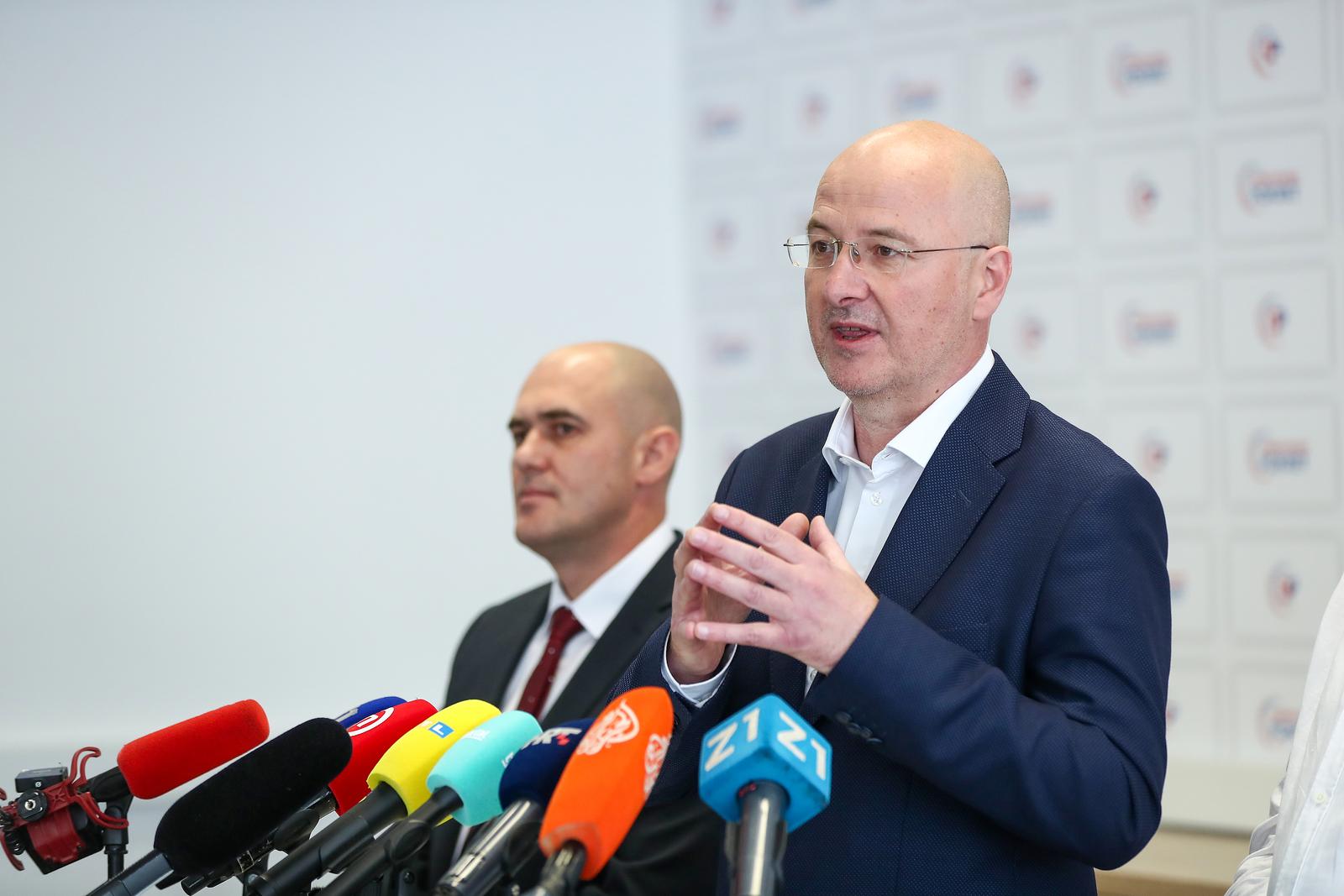 22.04.2024., Zagreb - Zamjenik predsjednika Domovinkog pokreta Mario Radic dao je izjavu medijima. Photo: Matija Habljak/PIXSELL