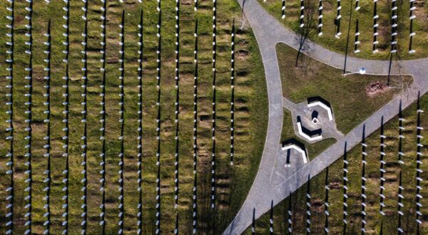 22.02.2021., Potocari, Bosna i Hercegovina - Fotografija iz zraka Memorijalnog centra Srebrenica-Potocari. Photo: Armin Durgut/PIXSELL