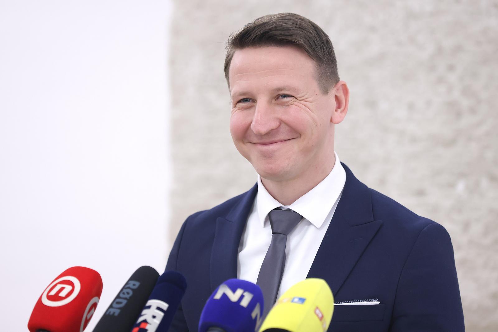 23.02.2024., Zagreb - Na konferenciji za medije odrzanoj u Saboru o problemima ugostitelja govorio je Dario Zurovec.
 Photo: Patrik Macek/PIXSELL