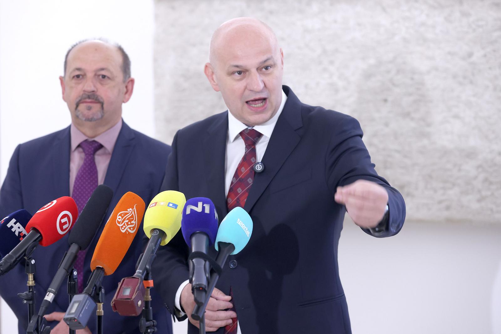 23.04.2024., Zagreb - Stranka Pravo i pravda predala je kandidacijsku listu za Europski parlament Drzavnom izbornom povjerenstvu u Hrvatskom saboru.

 Photo: Patrik Macek/PIXSELL