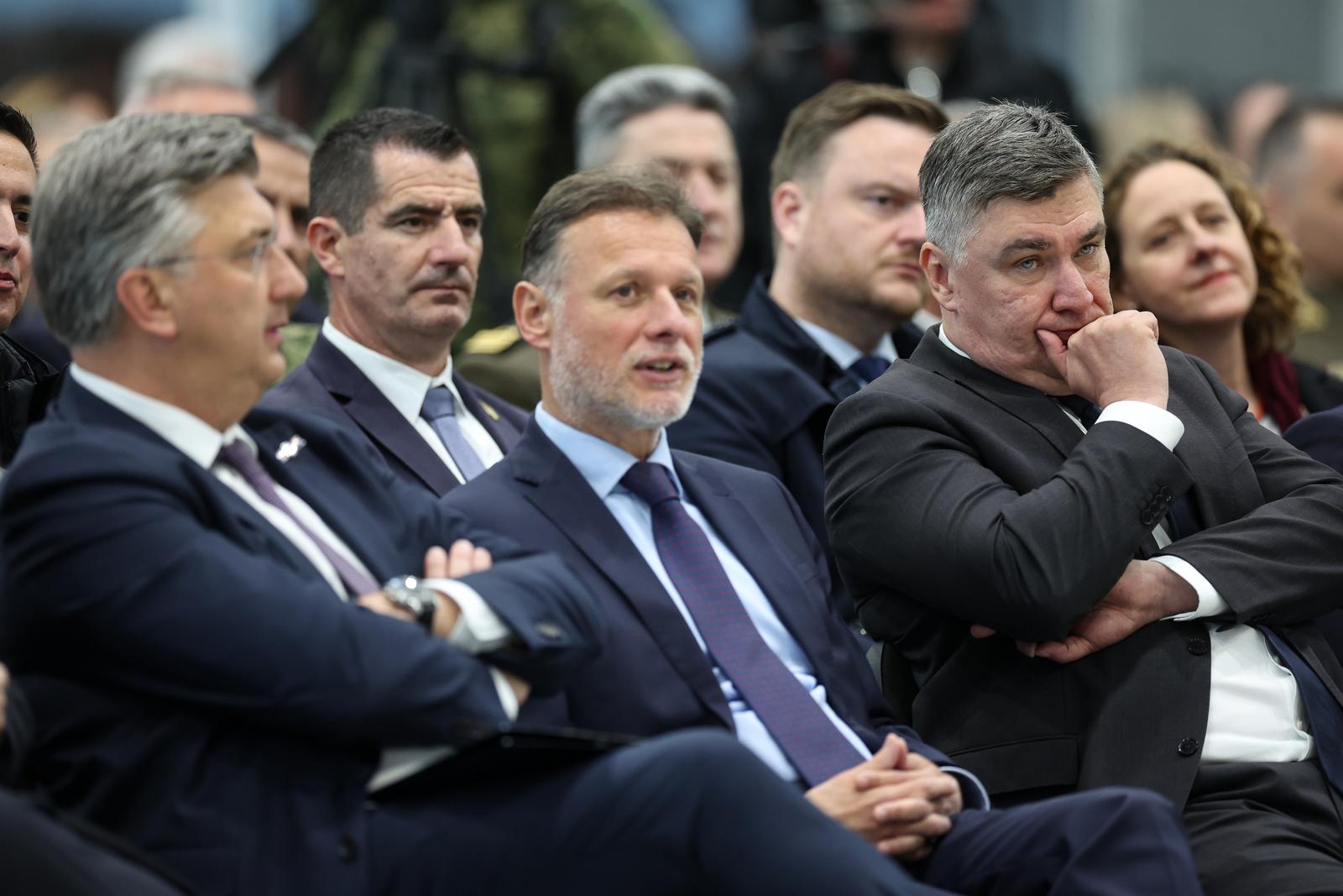 25.04.2024., Velika Gorica - Svecani docek prvih sest od ukupno 12 visenamjenskih borbenih aviona Rafale iz Francuske u vojarni "Pukovnik Marko Zivkovic". Gordan Jandrokovic, Zoran Milanovic. Photo: Igor Kralj/PIXSELL