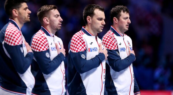 26.01.2020., Tele 2 Arena, Stockholm - Europsko rukometno prvenstvo, finale, Spanjolska - Hrvatska. "nNavijaci. Domagoj Duvnjak. "nPhoto: Luka Stanzl/PIXSELL