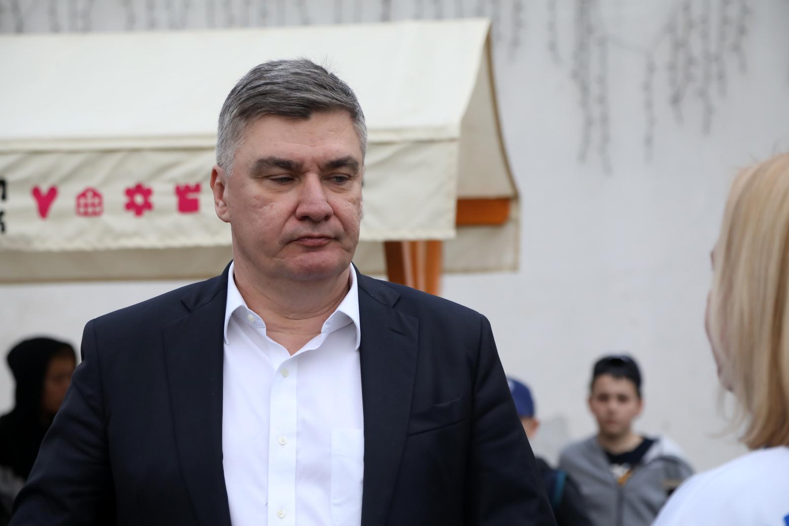 30.03.2024., Sisak - Predsjednik Republike pratit ce prvu finalnu utakmicu Prvenstva Hrvatske izmedju Kluba hokeja na ledu Sisak i Kluba hokeja na ledu Medvescak Admiral u Ledenoj dvorani Zibel. Photo: Edina Zuko/PIXSELL