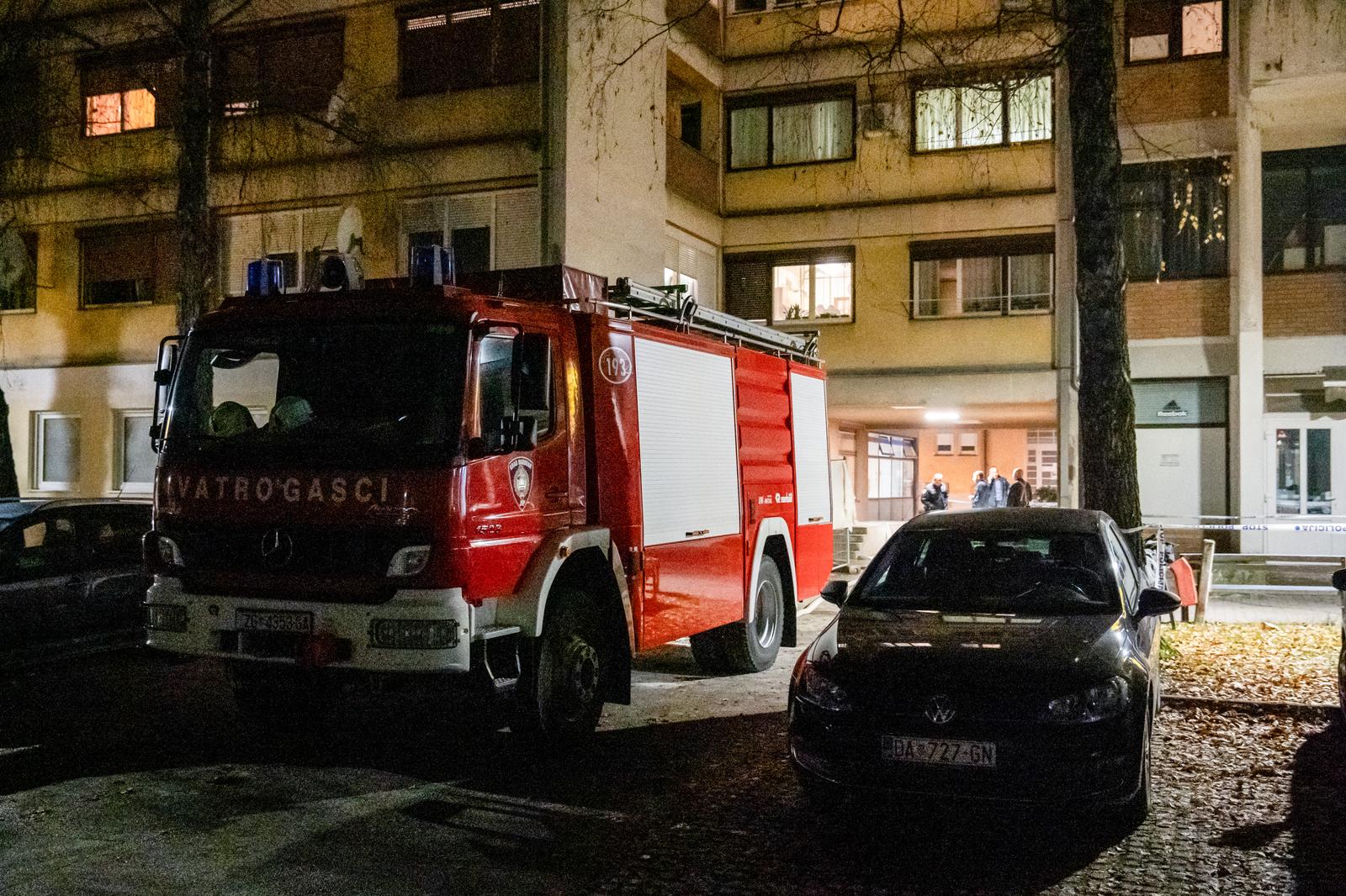 30.12.2023., Daruvar - U pozaru stana na Trgu Franje Tudjmana u Daruvaru zivot je izgubila jedna osoba Photo: Antonio Pejsa/PIXSELL