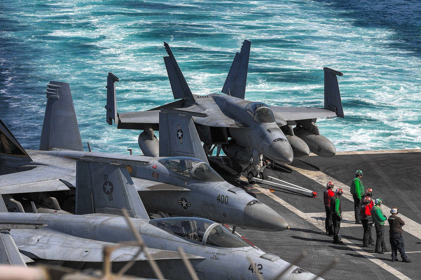 In this photo obtained from the US Department of Defense, US Navy F/A-18 Hornet multirole combat aircraft are pictured on the deck of the aircraft carrier USS Dwight D. Eisenhower (CVN 69) (IKE) transits the Strait of Hormuz on November 26, 2023. The United States said on November 29 that an Iranian drone flew dangerously close to the USS Dwight D. Eisenhower aircraft carrier the day before. The Eisenhower is the centerpiece of one of two carrier strike groups deployed as part of US efforts to deter Iran and its proxy forces in the Middle East from escalating the Israel-Hamas war into a broader regional conflict.,Image: 828825275, License: Rights-managed, Restrictions: RESTRICTED TO EDITORIAL USE - MANDATORY CREDIT "AFP PHOTO / US Department of Defense/US Navy" - NO MARKETING NO ADVERTISING CAMPAIGNS - DISTRIBUTED AS A SERVICE TO CLIENTS, ***
HANDOUT image or SOCIAL MEDIA IMAGE or FILMSTILL for EDITORIAL USE ONLY! * Please note: Fees charged by Profimedia are for the Profimedia's services only, and do not, nor are they intended to, convey to the user any ownership of Copyright or License in the material. Profimedia does not claim any ownership including but not limited to Copyright or License in the attached material. By publishing this material you (the user) expressly agree to indemnify and to hold Profimedia and its directors, shareholders and employees harmless from any loss, claims, damages, demands, expenses (including legal fees), or any causes of action or allegation against Profimedia arising out of or connected in any way with publication of the material. Profimedia does not claim any copyright or license in the attached materials. Any downloading fees charged by Profimedia are for Profimedia's services only. * Handling Fee Only 
***, Model Release: no, Credit line: Kade Bise / AFP / Profimedia