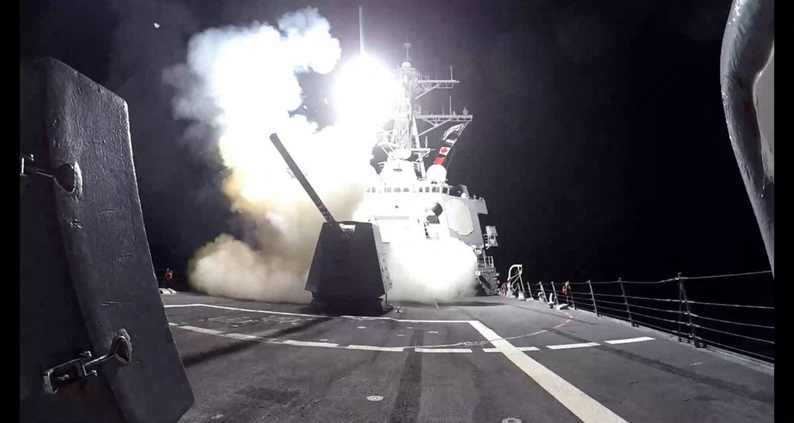 UNSPECIFIED, YEMEN - FEB 03: (----EDITORIAL USE ONLY – MANDATORY CREDIT - ' CENTCOM / HANDOUT' - NO MARKETING NO ADVERTISING CAMPAIGNS - DISTRIBUTED AS A SERVICE TO CLIENTS----) U.S. Central Command forces, alongside UK Armed Forces and with the support from Australia, Bahrain, Canada, Denmark, the Netherlands, and New Zealand conduct strikes against 36 Houthi targets at 13 locations in Iranian-backed Houthi controlled areas of Yemen, on February 4, 2024. CENTCOM/Handout / Anadolu,Image: 843334690, License: Rights-managed, Restrictions: ***
HANDOUT image or SOCIAL MEDIA IMAGE or FILMSTILL for EDITORIAL USE ONLY! * Please note: Fees charged by Profimedia are for the Profimedia's services only, and do not, nor are they intended to, convey to the user any ownership of Copyright or License in the material. Profimedia does not claim any ownership including but not limited to Copyright or License in the attached material. By publishing this material you (the user) expressly agree to indemnify and to hold Profimedia and its directors, shareholders and employees harmless from any loss, claims, damages, demands, expenses (including legal fees), or any causes of action or allegation against Profimedia arising out of or connected in any way with publication of the material. Profimedia does not claim any copyright or license in the attached materials. Any downloading fees charged by Profimedia are for Profimedia's services only. * Handling Fee Only 
***, Model Release: no, Credit line: AA/ABACA / Abaca Press / Profimedia