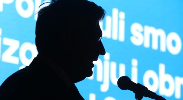 10.04.2024., Rijeka - Premijer Andrej Plenkovic na predizbornom skupu HDZ-a i koalicijskih partnera na trgu 128 brigade HV na kojem su predstavljeni kandidati sa liste za VIII izbornu jedinicu. Photo: Goran Kovacic/PIXSELL