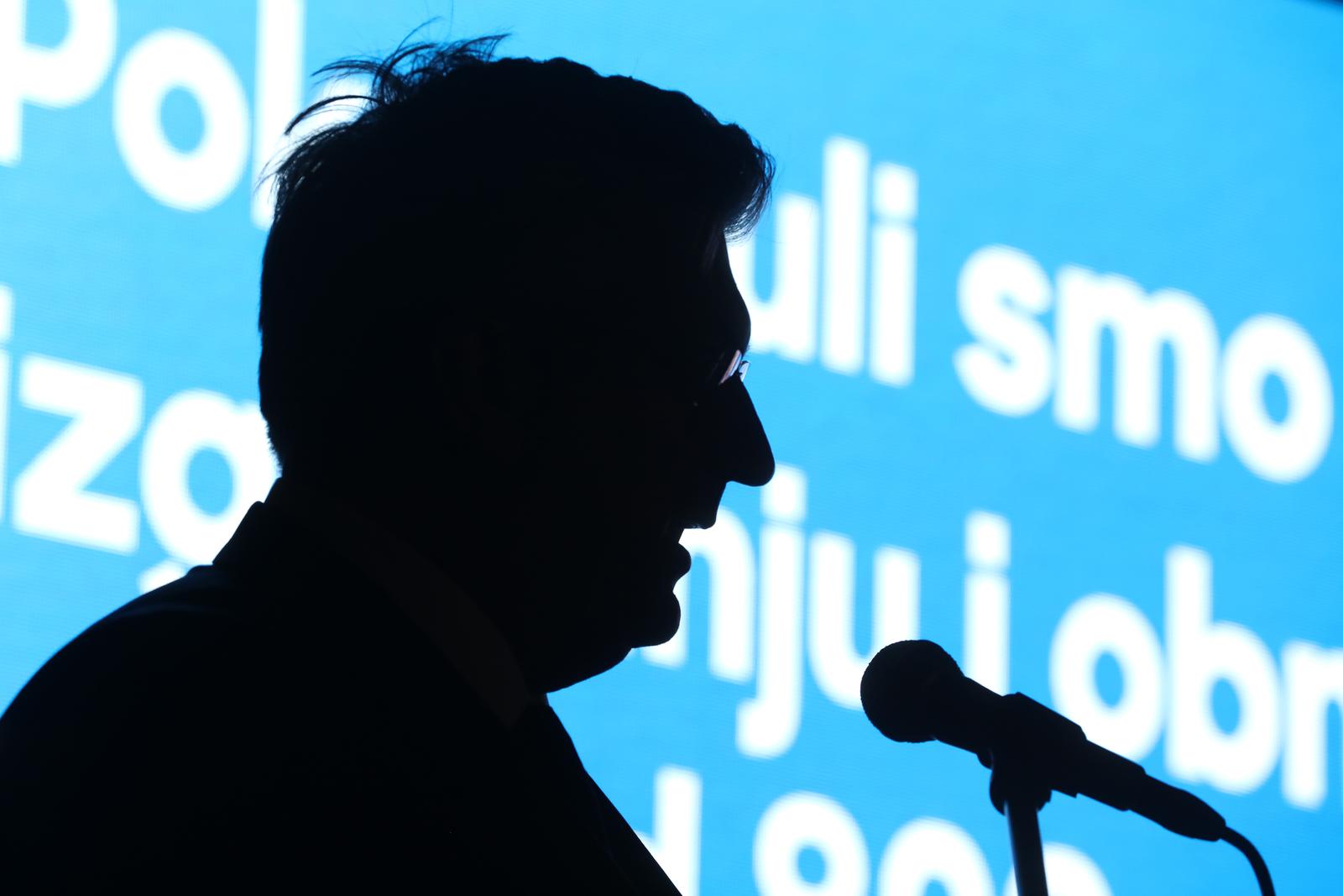 10.04.2024., Rijeka - Premijer Andrej Plenkovic na predizbornom skupu HDZ-a i koalicijskih partnera na trgu 128 brigade HV na kojem su predstavljeni kandidati sa liste za VIII izbornu jedinicu. Photo: Goran Kovacic/PIXSELL
