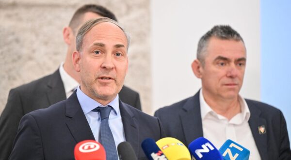 23.4.2024., Zagreb - Domovinski pokret predao je kandidacijske liste za Europski parlament. Photo: Neva Zganec/PIXSELL