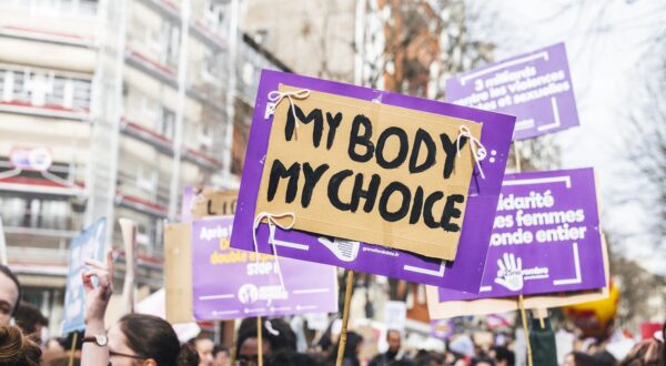 Demonstration on International Women s Rights Day. A sign reading Mon corps, mon choix (My body, my choice). Paris, 2024/03/08. Photography by Virginie Haffner / Hans Lucas.
Manifestation lors de la Journee internationale des droits des femmes. Une pancarte sur laquelle est inscrit Mon corps, mon choix. Paris, le 2024/03/08. Photographie de Virginie Haffner / Hans Lucas.,Image: 855212234, License: Rights-managed, Restrictions: , Model Release: no, Credit line: Virginie Haffner / AFP / Profimedia