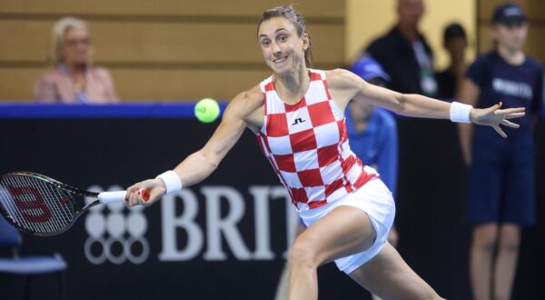 11.11.2022., Rijeka - Billie Jean King Cup, Hrvatska protiv Njemacke, teniski mec izmedu Petre Martic i Eve Lys.   Photo: Nel Pavletic/PIXSELL