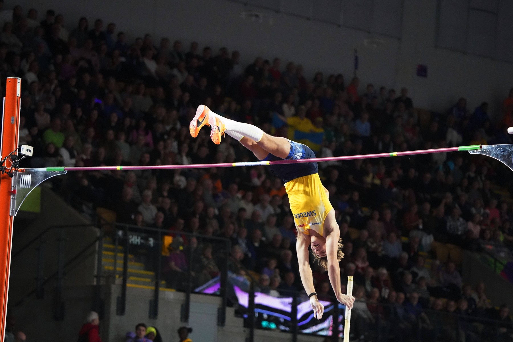 Glasgow, World Athletics indoor Championships Glasgow 2024, Hallen WM Glasgow 2024, 01.03-03.03.2024 Emiratesarena glasgow Stabhochsprung Männer, Pole vault men, Armand Duplantis, Schweden Foto Chai von der Laage *** Glasgow, World Athletics indoor Championships Glasgow 2024, Indoor World Championships Glasgow 2024, 01 03 03 03 2024 Emiratesarena glasgow Pole vault men, Pole vault men, Armand Duplantis, Sweden Photo Chai von der Laage,Image: 853876139, License: Rights-managed, Restrictions: Credit images as "Profimedia/ IMAGO", Model Release: no, Credit line: Gladys Chai von der Laage / imago sportfotodienst / Profimedia