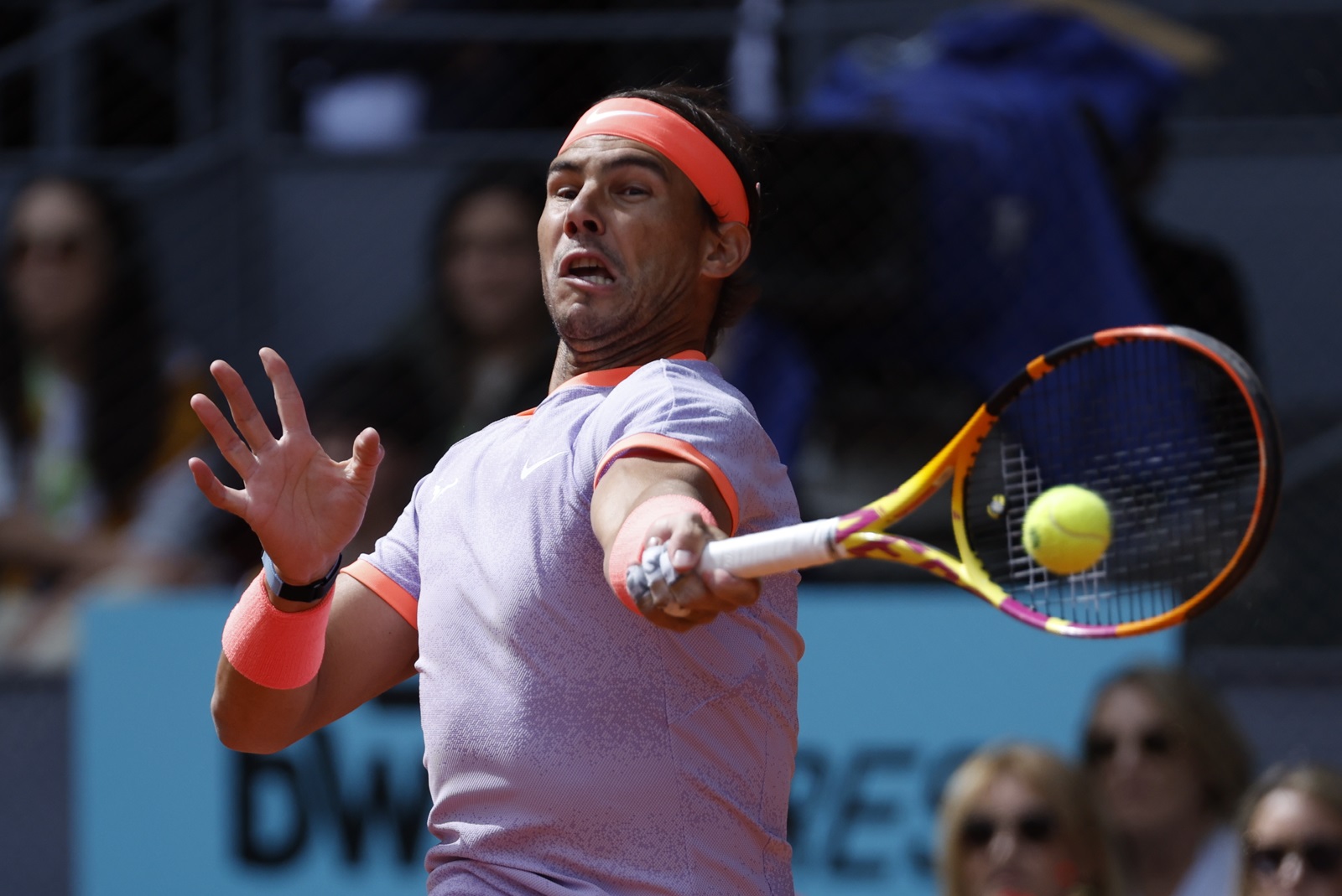 epa11308489 Rafael Nadal of Spain in action during his round of 16 tennis match against Pedro Cachin of Argentina at the Madrid Open tennis tournament in Madrid, Spain, 29 April 2024.  EPA/JUANJO MARTIN