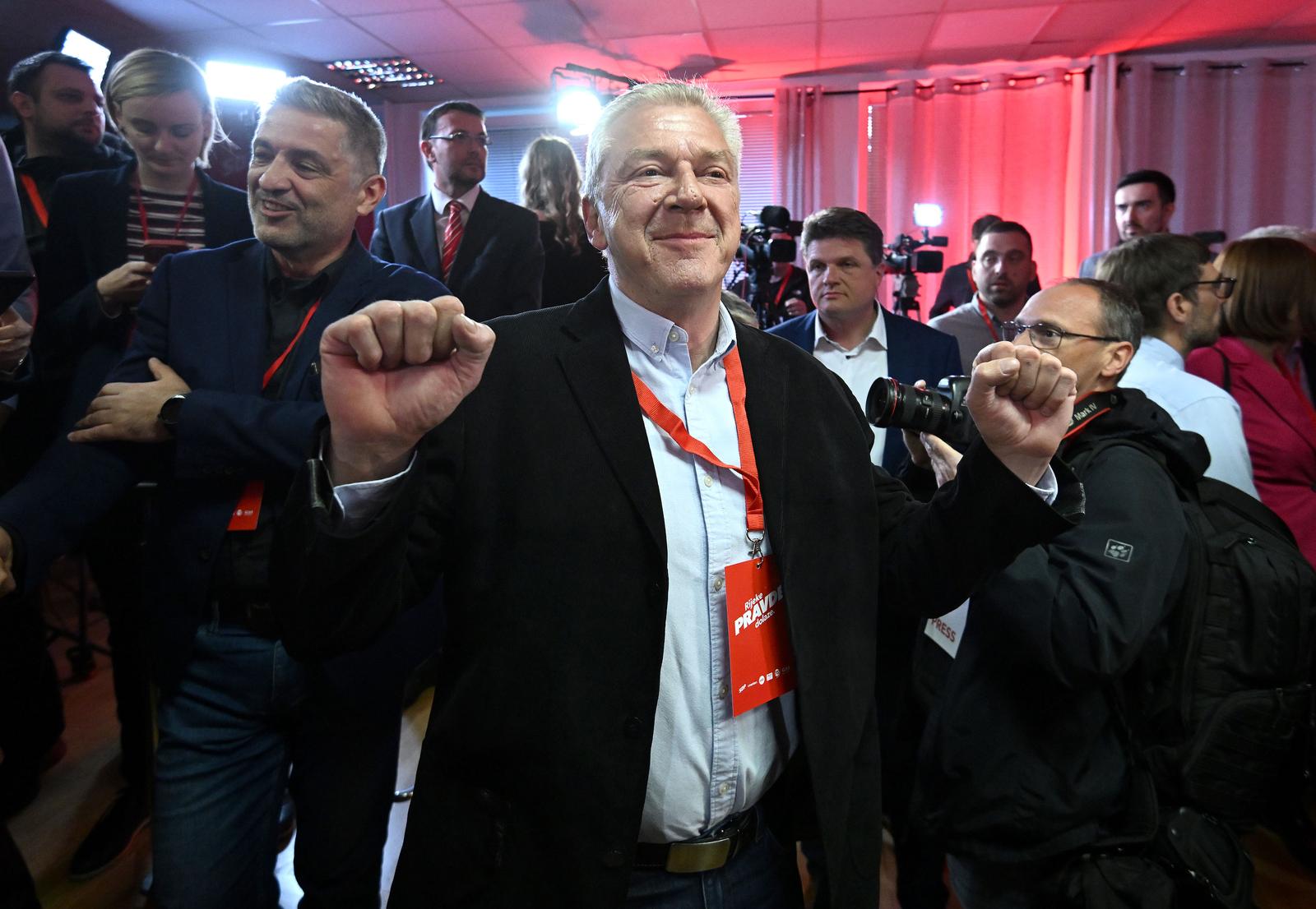 17.04.2024., Zagreb - Docek izbornih rezultata za Hrvatski saboru u stozeru koalicije Rijeke pravde koju cine Socijaldemokratska partija Hrvatske (SDP), Centar, Hrvatska seljacka stranka (HSS), "Dalija Oreskovic i ljudi s imenom i prezimenom", Narodna stranka Reformisti i Gradjansko-liberalni savez (GLAS) u prostorijama SDP-a na Trgu Drage Iblera.   Photo: Marko Lukunic/PIXSELL