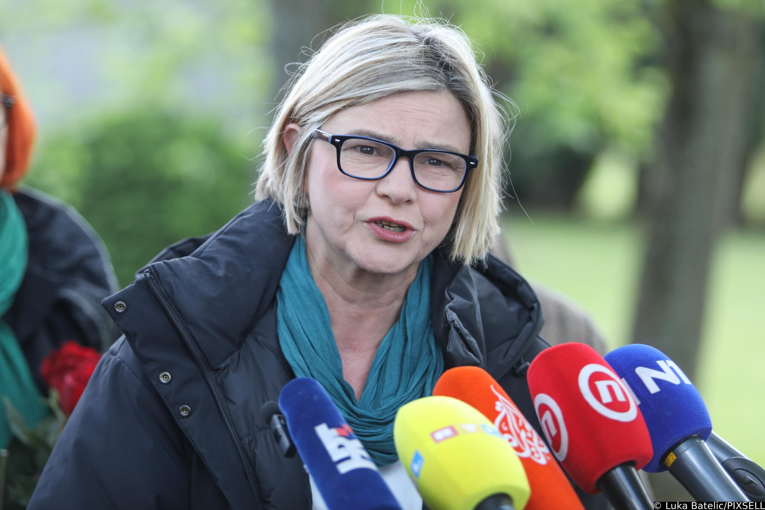 21.04.2024., Jasenovac - Povodom dana sjecanja na zrtve ustaskog logora u Jasenovcu odrzana je komemoracija te kolona sjecanja. Photo: Luka Batelic/PIXSELL