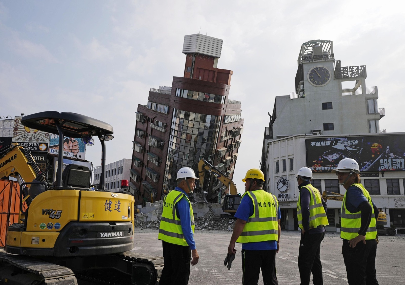 A building is seen leaning in Hualien, eastern Taiwan, on April 4, 2024, following a powerful earthquake the previous day.,Image: 862314245, License: Rights-managed, Restrictions: , Model Release: no, Credit line: Kyodo/Newscom / Newscom / Profimedia