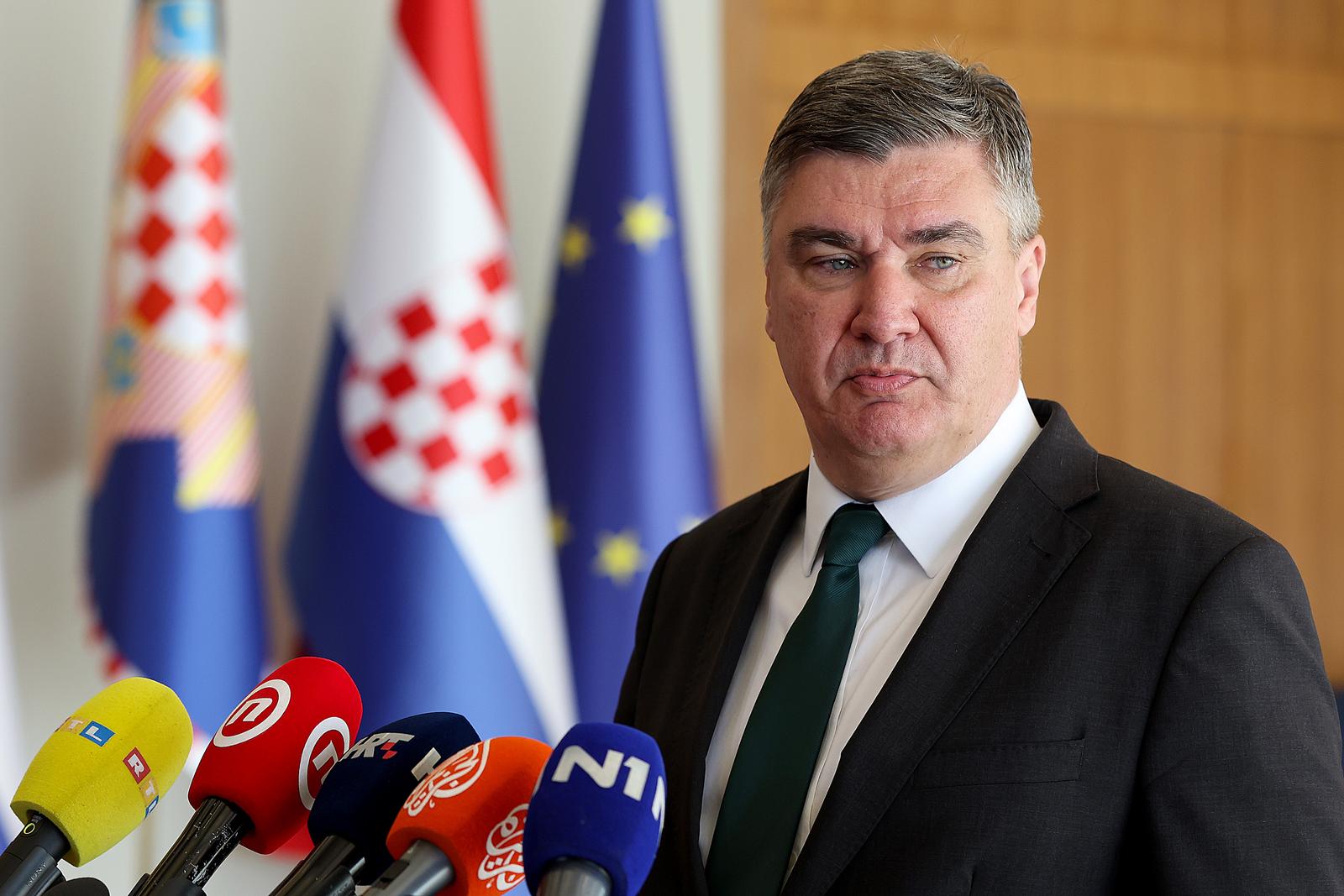 11.04.2024., Zagreb - Predsjednik Republike i vrhovni zapovjednik Oruzanih snaga Republike Hrvatske Zoran Milanovic dao je izjavu medijima  Photo: Goran Stanzl/PIXSELL