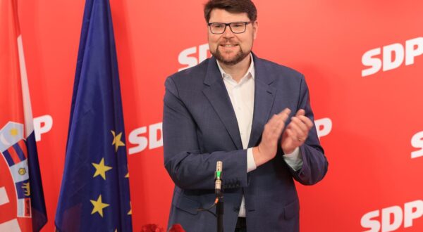10.05.2024., SDP, Zagreb - Predstavljanje liste za Europski parlament. Listu je predstavila Biljana Borzan, potpredsjednica SDP-a i prva na listi. Predsjednik SDP-a Pedja Grbin uvodno se obratio okupljenima. Photo: Marko Prpic/PIXSELL