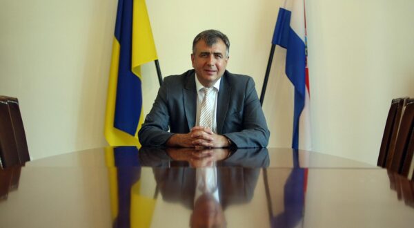 05.08.2011., Vocarska 52, Zagreb - Ukrajinski veleposlanik u Hrvatskoj Oleksandr Levcenko.rPhoto: Sanjin Strukic/PIXSELL
