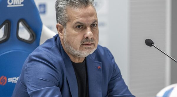 12.01.2024., Osijek, Opus Arena - Konferencija za novinare na kojoj je predstavljen novi sportski direktor NK Osijeka Jose Bota. sportski direktor Jose Bota Photo: Davor Javorovic/PIXSELL