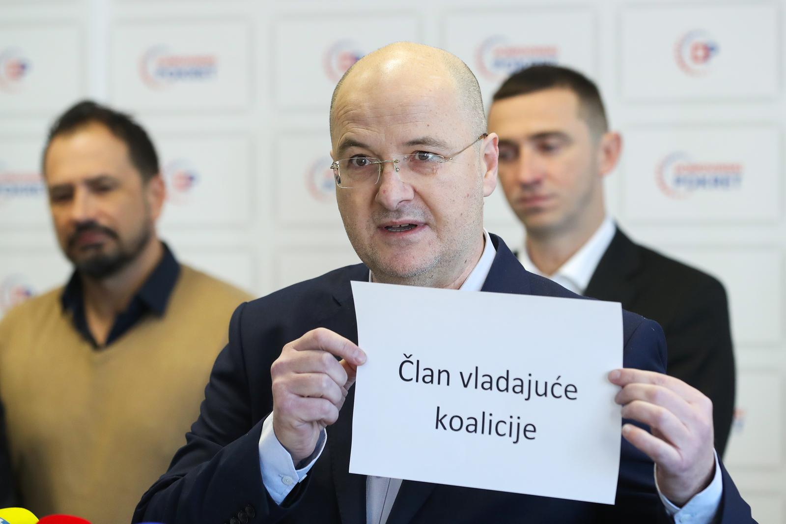 13.01.2022., Zagreb - Predsjednik Domovinskog pokreta Ivan Penava sa suradnicima odrzao konferenciju za medije. Mario Radic, potpredsjednik Domovinskog pokreta. Photo: Zeljko Lukunic/PIXSELL