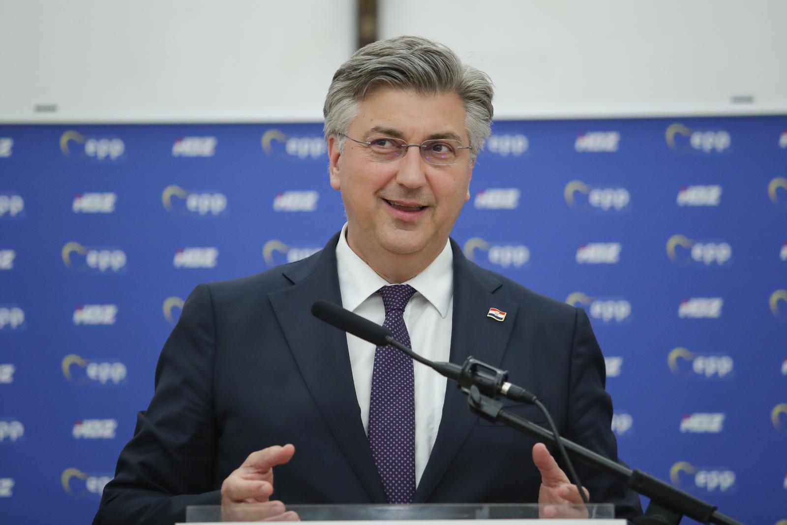 13.05.2024., Zagreb - U drustvenom domu Sveta Klara odrzan je radni sastanak i predstavljanje kandidata HDZ-a za EU parlament. Photo: Luka Batelic/PIXSELL