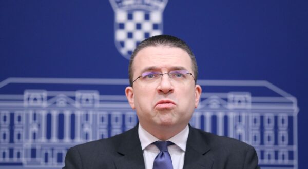 17.05.2023., Zagreb - Na konferenciji za medije odrzanoj u Saboru o temi "Novi europski zakon o umjetnoj inteligenciji" govorili su Hrvoje Zekanovic i Tomislav Sokol. Photo: Patrik Macek/PIXSELL