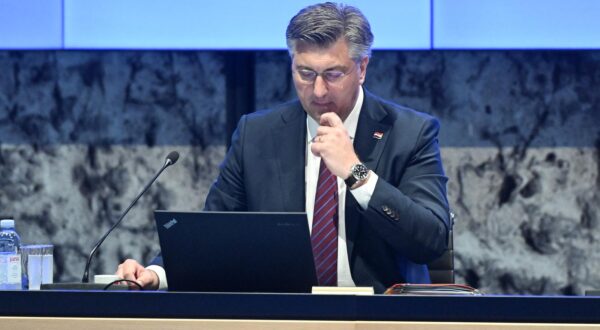 24.05.2024., Zagreb - Predsjednik Vlade RH Andrej Plenkovic na sjednici Vlade Republike Hrvatske u Nacionalnoj i sveucilisnoj knjiznici.  Photo: Davorin Visnjic/PIXSELL
