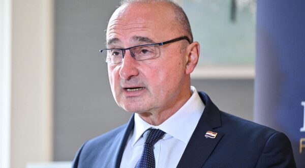 25.4.2024., Zagreb - Ministar vanjskih i europskih poslova Gordan Grlic Radman sudjelovao je na medjunarodnoj konferenciji „Inicijativa triju mora – 10 godina kasnije“. Photo: Neva Zganec/PIXSELL