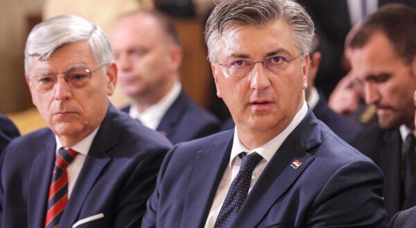 30.05.2024., Crkva sv. Marka, Zagreb - Predsjednik Vlade s clanovima Vlade sudjelovao je na svetoj misi za Domovinu koju je predvodio mons. Drazen Kutlesa, zagrebacki nadbiskup i metropolit. Andrej Plenkovic Photo: Luka Stanzl/PIXSELL
