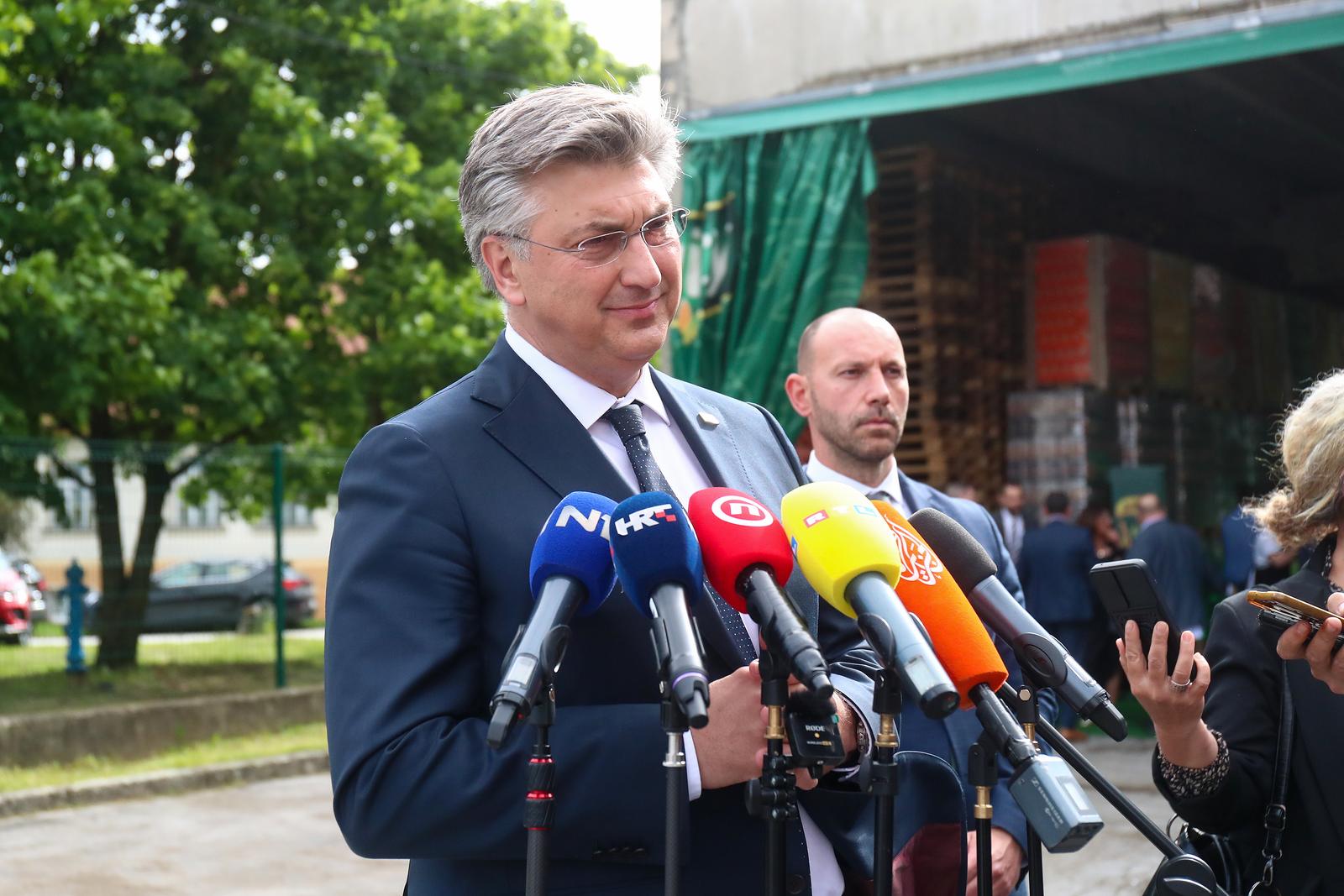 08.05.2024., Jastrebarsko  - Predsjednik Vlade Andrej Plenkovic sudjelovao je na svecanosti povodom dovršetka radova i ulaganja u modernizaciju tvornice Stanic Beverages.  Photo: Matija Habljak/PIXSELL