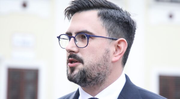 Zagreb, 07.05.2024. -  Izjave nakon sastanka Domovinskog Pokreta i HDZ-a u Banskim dvorima. Na fotografiji Marko Milić.
foto HINA/ Admir BULJUBAŠIĆ/ abu
