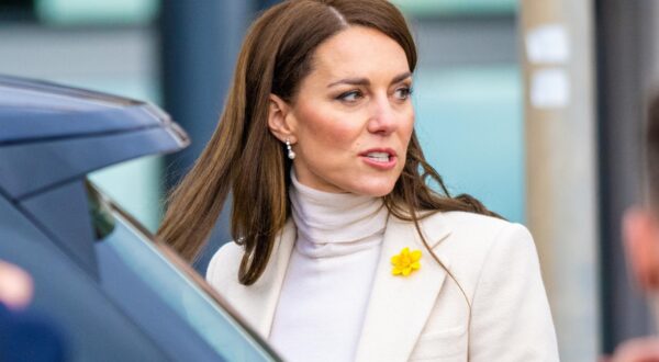London, UNITED KINGDOM  - **FILE PHOTOS** Prince Louis celebrates his sixth birthday with his parents Prince William of Wales and Catherine Princess of Wales, Kate Middleton, and his siblings Prince George and Princess Charlotte in the UK. Louis is one of the grandchildren of King Charles III and is fourth in the line of succession to the British throne behind his father and siblings.

*UK Clients - Pictures Containing Children
Please Pixelate Face Prior To Publication*,Image: 858890786, License: Rights-managed, Restrictions: RIGHTS: WORLDWIDE EXCEPT IN GERMANY, NETHERLANDS, Model Release: no, Pictured: Kate Middleton, Credit line: BACKGRID / Backgrid USA / Profimedia