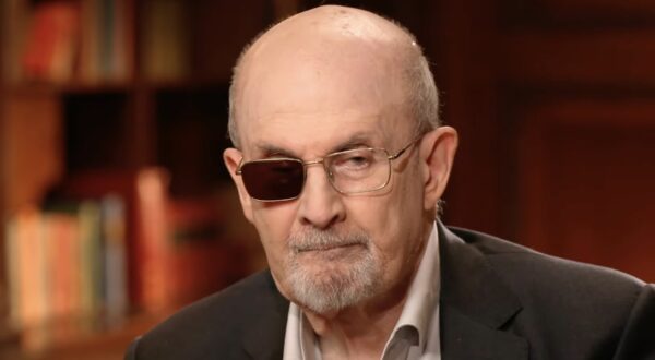 Ferrari Press Agency 
Rushdie   1
Ref 15752
11/04/2024
See Ferrari text
Pictures must credit: CBS / 60 Minutes 

Author Salman Rushdie has given his first TV interview since losing an eye to an attacker at a public event.

And the 76-year-old  revealed they surgeon who treated him said he was lucky because the assailant did not know how to use a knife properly.

Otherwise he would now be dead.

The Indian-born British-American had a fatwa issued against him in 1989 by Iran’s Ayatollah Khomeini.

It was over Rushdie’s fourth novel The Satanic Verses, condemned by some muslim leaders as blasphemous to the prophet Muhammed.

A bounty was offered to anyone who would execute him forcing him to go into hiding.

In August 2022 he was attacked at a literary festival in Chautauqua, New York 

He had been scheduled to give a speech about the United States being a refuge for exiled artists. 

Rushdie faced a long recovery and ultimately lost his right eye and has some nerve damage to his face.

He speaks about his ordeal to US journalist Anderson Cooper on the USA’s 60 Minutes news programme, due to be screened on April 14.

OPS: Salman Rushdie speaking to  Anderson Cooper on the 60 Minutes programme.

Picture supplied by Ferrari,Image: 863992909, License: Rights-managed, Restrictions: , Model Release: no, Credit line: CBS / 60 Minutes / Ferrari / Profimedia