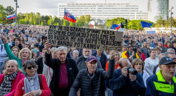 Prosvjed u Bratislavi